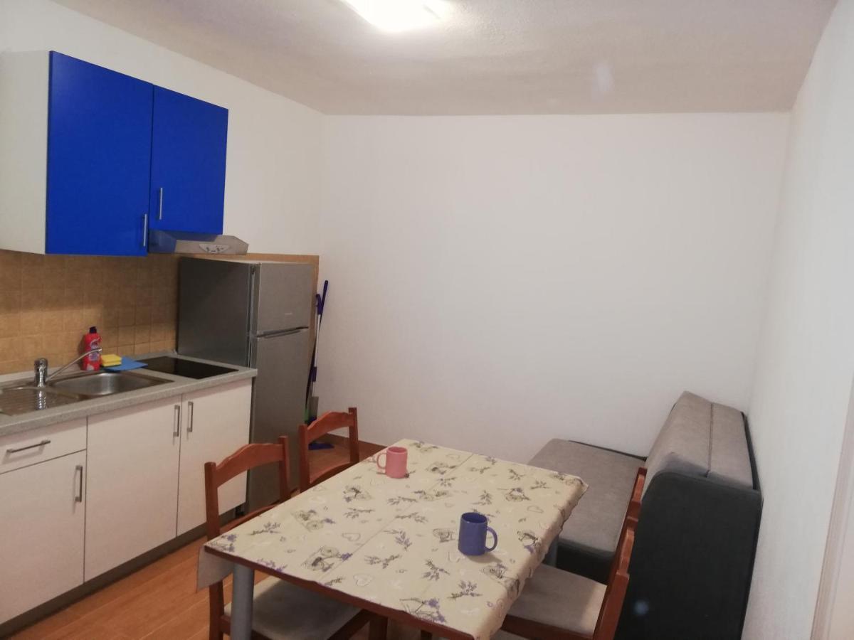 Mitan Apartman Tucepi Luaran gambar