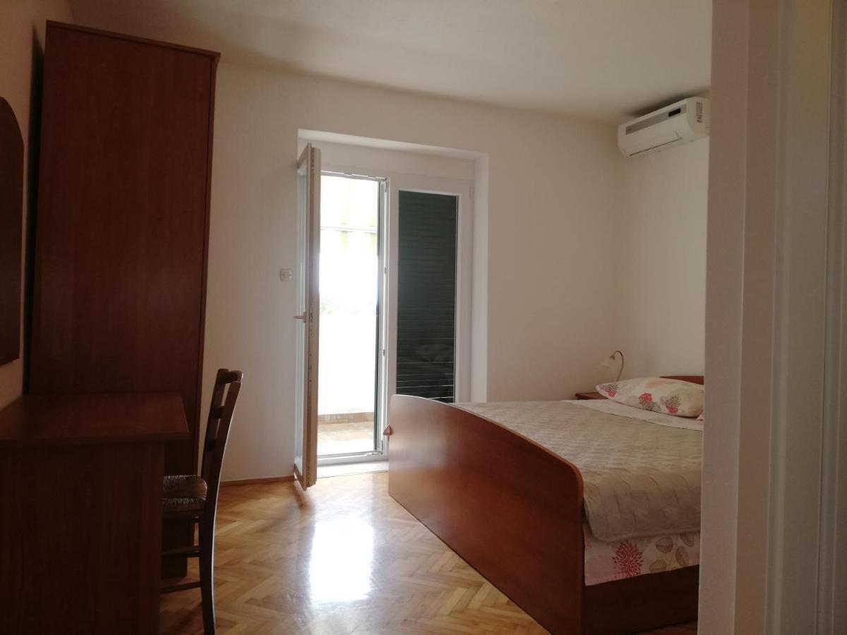Mitan Apartman Tucepi Luaran gambar