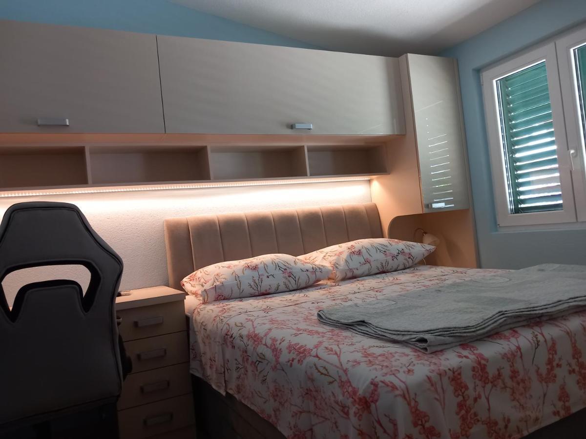 Mitan Apartman Tucepi Luaran gambar